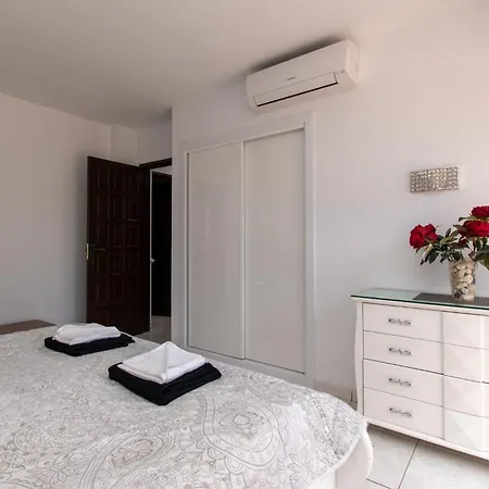 Villa Stunning 6 Bedroom Private Heated Pool Costa Adeje (Tenerife)