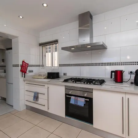 Stunning 6 Bedroom Private Heated Pool Villa