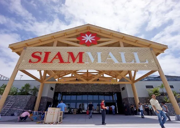 Villa Stunning 6 Bedroom Private Heated Pool